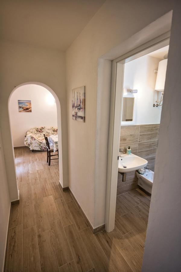 Alloggi Del Mirto A Morcone - Goelba Capoliveri  Zewnętrze zdjęcie
